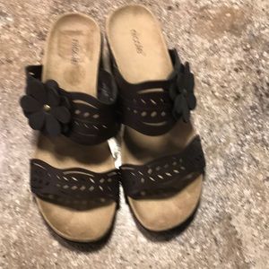 Sandals brown
